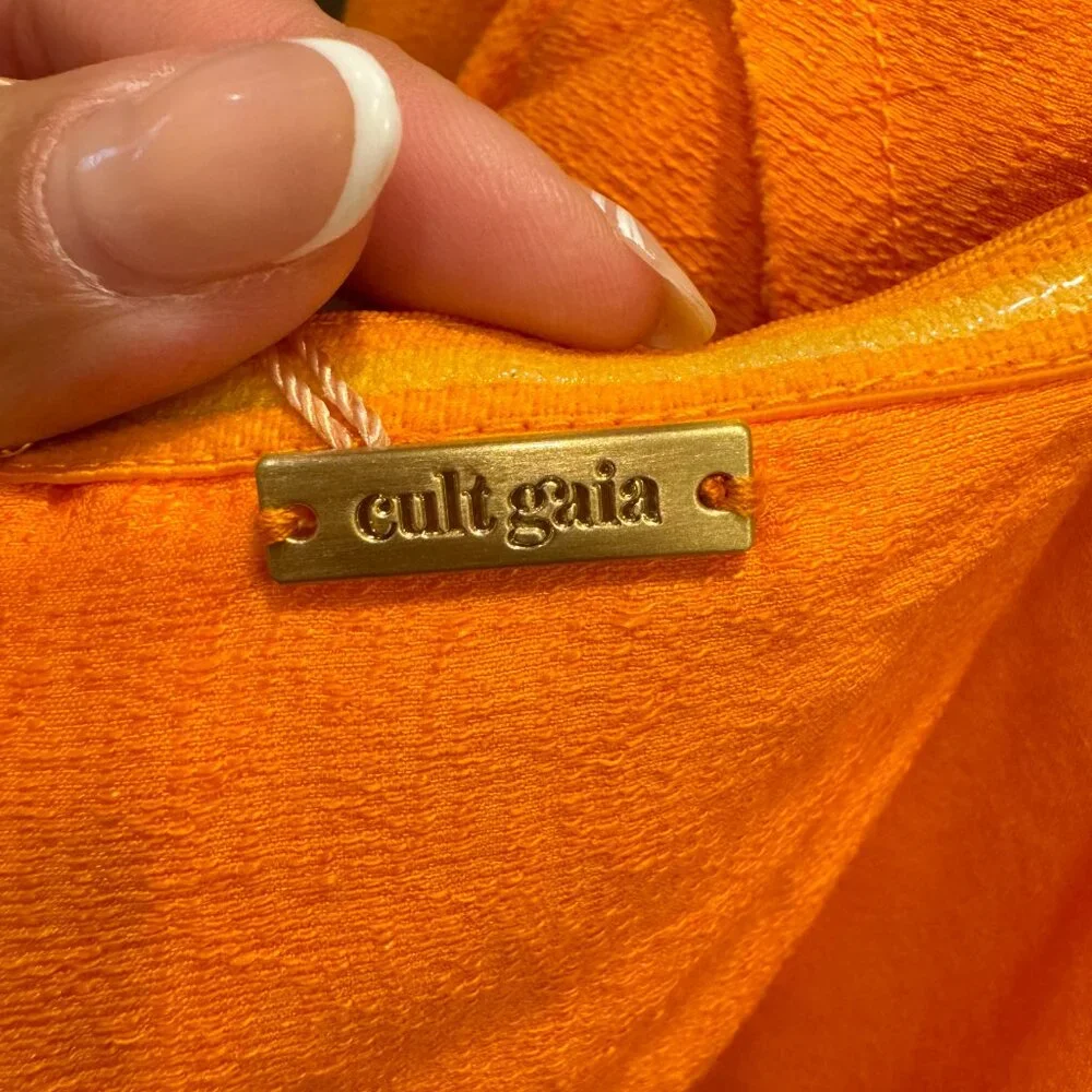 Cult Gaia Muna Off-Shoulder Dress - Picture 3 of 9